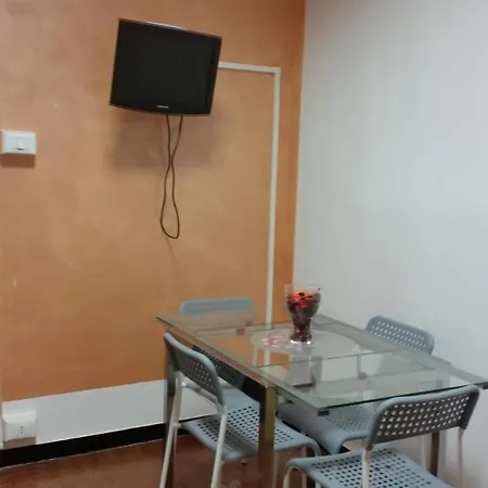 Invrea Con Posto Macchina * Genua