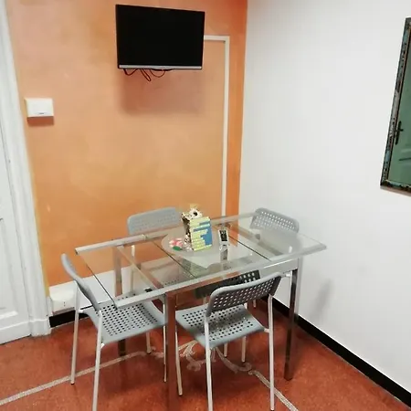 Vakantiehuis Invrea Con Posto Macchina